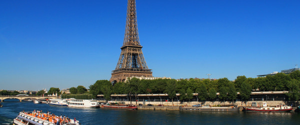 Restaurants floating on the Seine, and beaches in the heart of Paris
