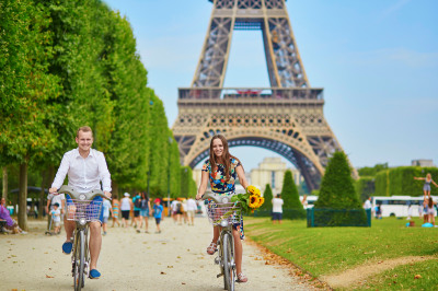 Sport and fun; it’s Paris by bike